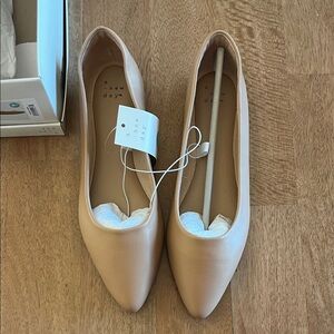 A New Day Women's Beige Corinna Flats